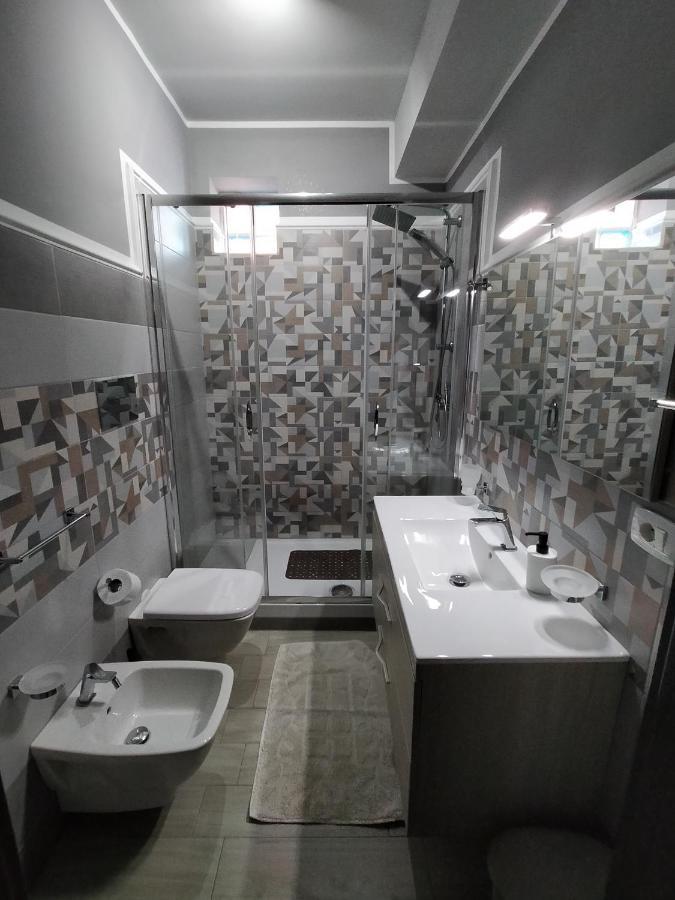 Casa Vacanza Rosariomaria Реалмонте Екстериор снимка