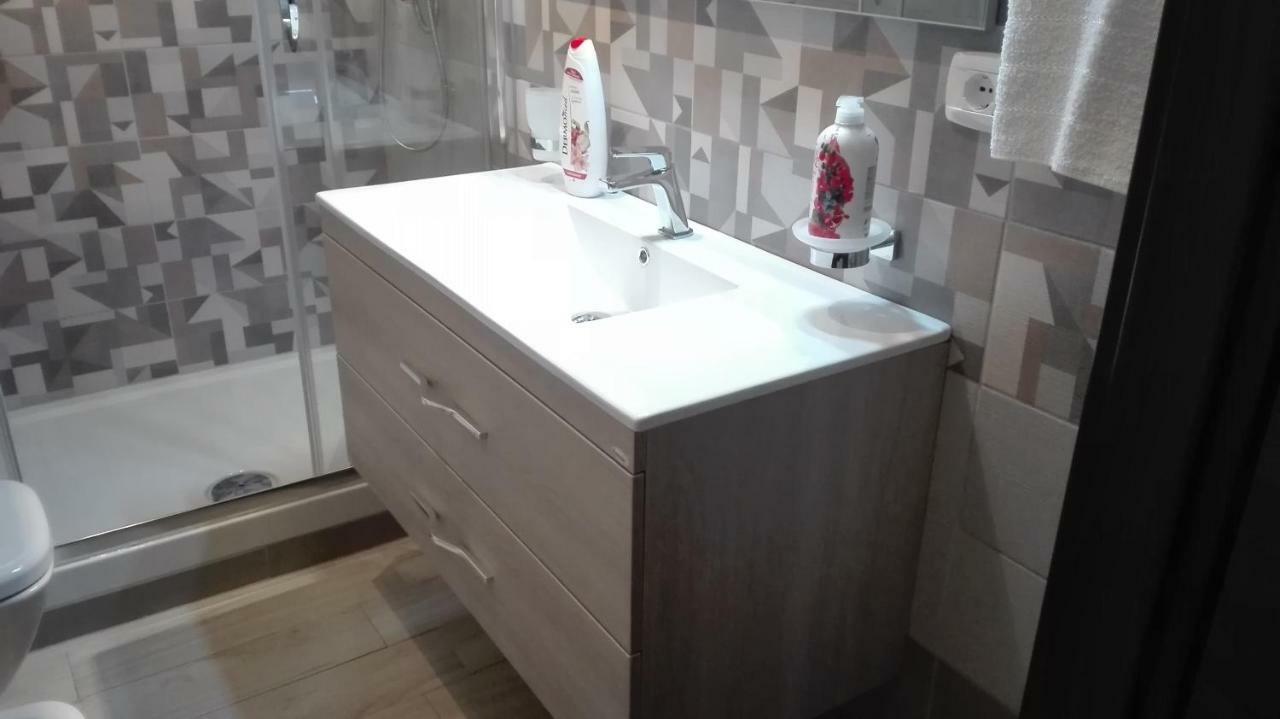 Casa Vacanza Rosariomaria Реалмонте Екстериор снимка