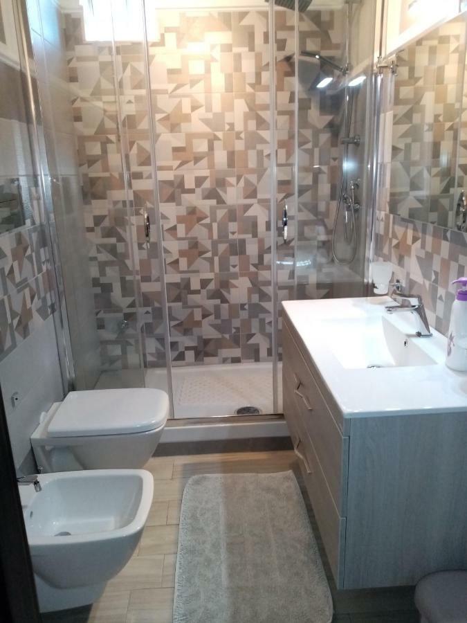 Casa Vacanza Rosariomaria Реалмонте Екстериор снимка