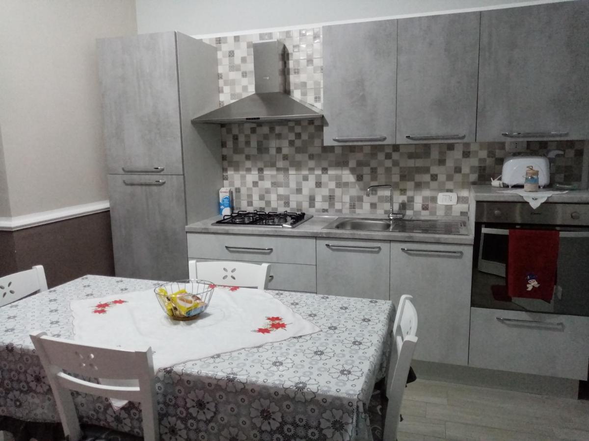 Casa Vacanza Rosariomaria Реалмонте Екстериор снимка