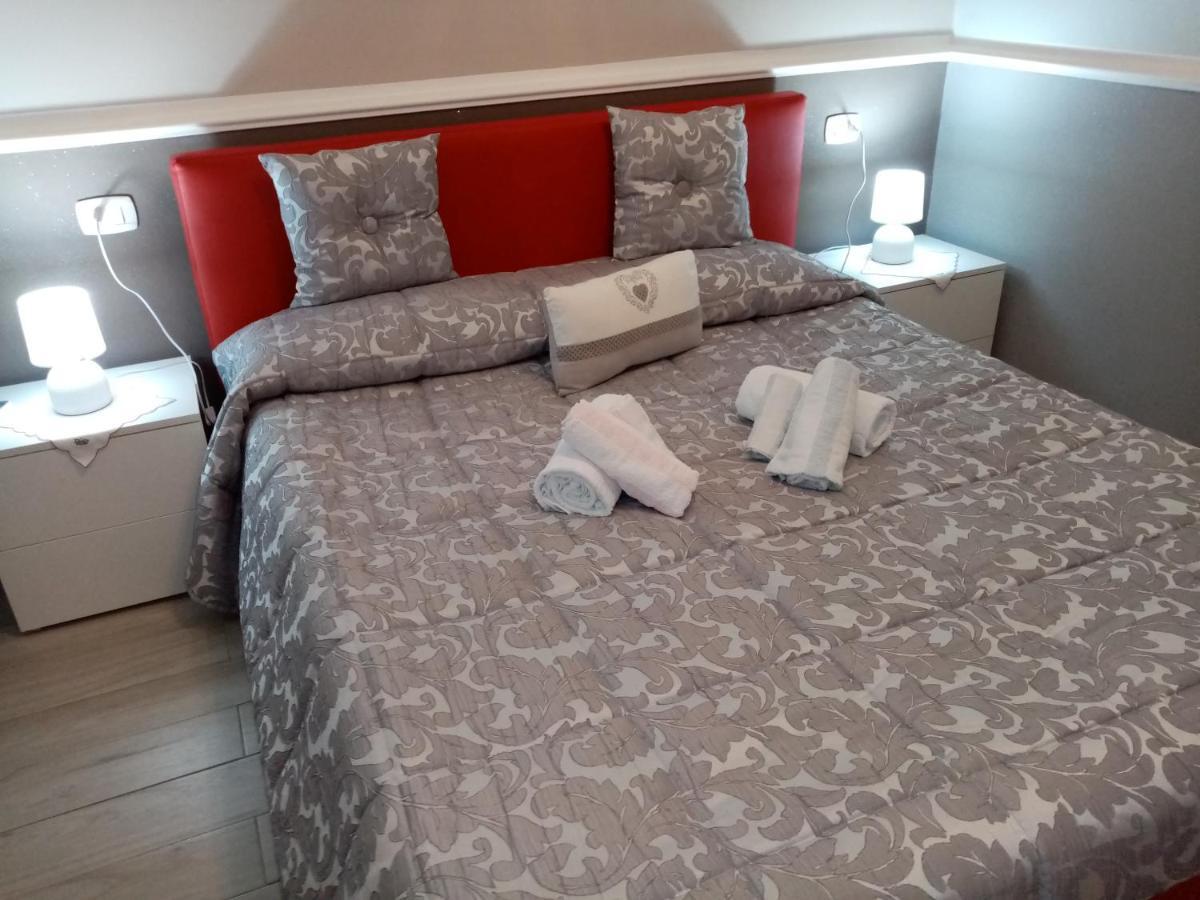 Casa Vacanza Rosariomaria Реалмонте Екстериор снимка