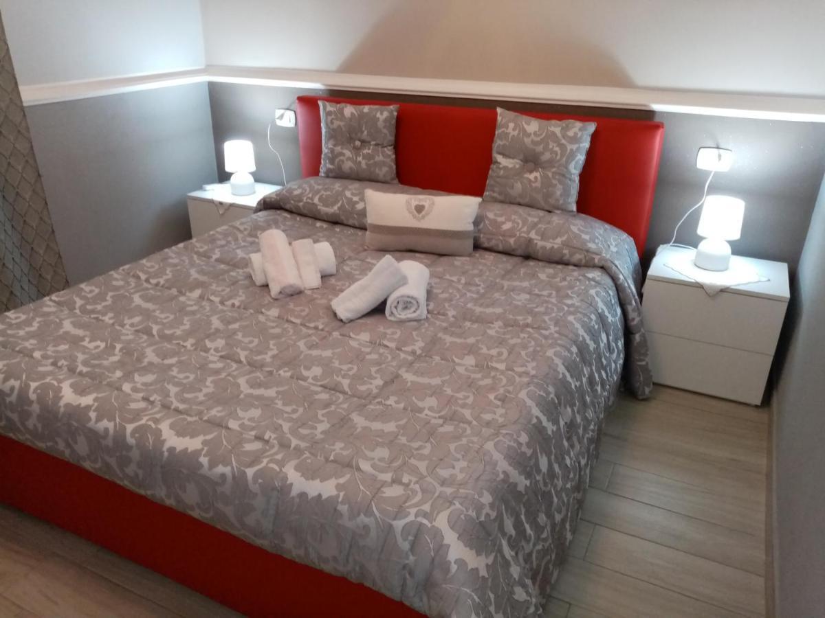 Casa Vacanza Rosariomaria Реалмонте Екстериор снимка